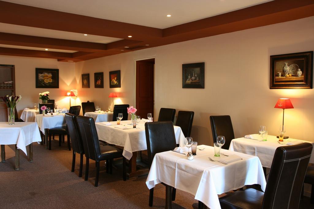 Les Cigognes Hotel Abreschviller ภายนอก รูปภาพ