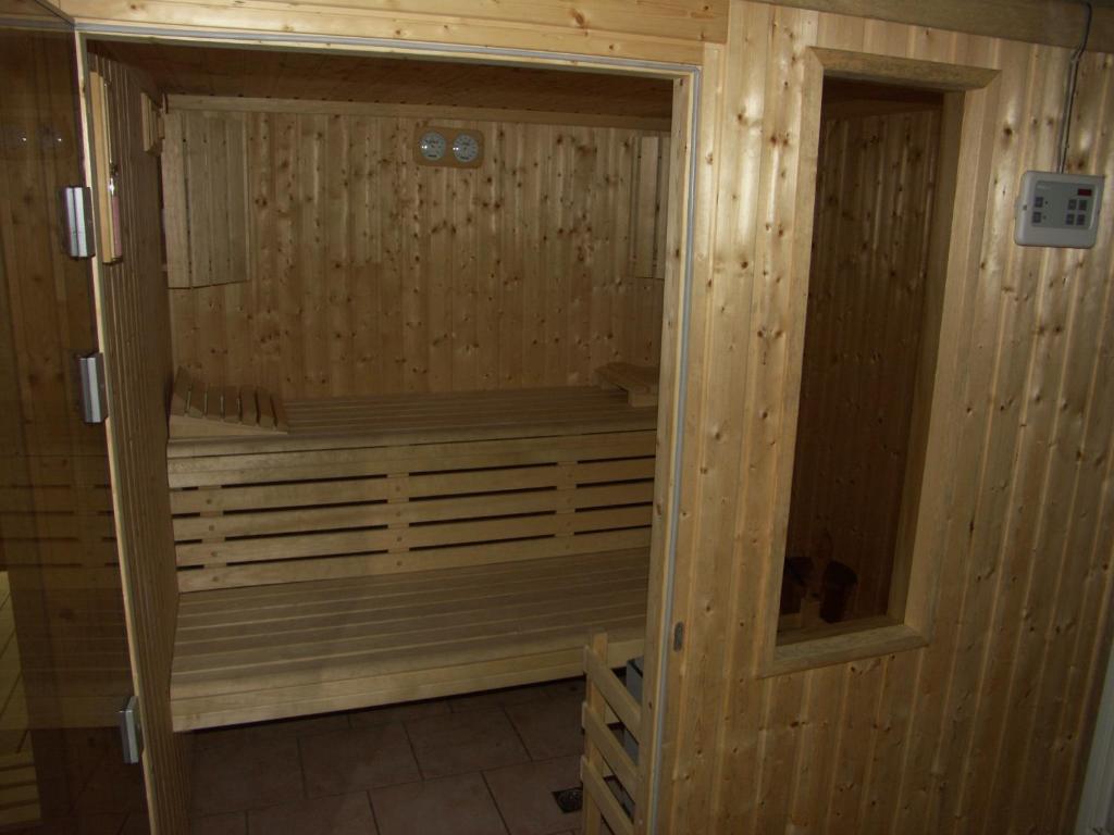 Les Cigognes Hotel Abreschviller ภายนอก รูปภาพ