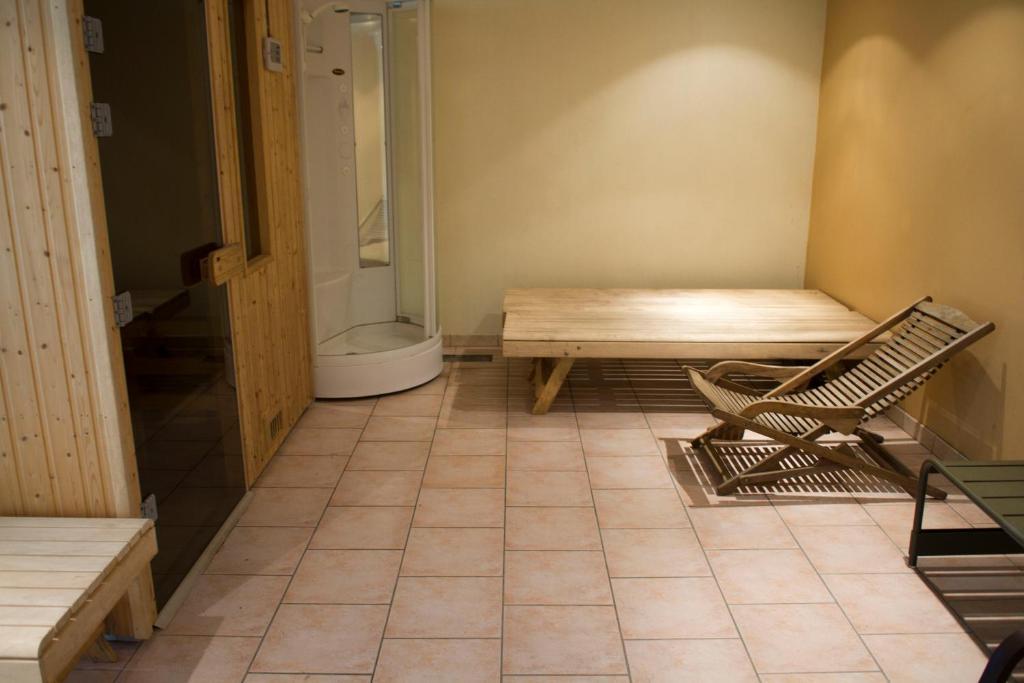 Les Cigognes Hotel Abreschviller ภายนอก รูปภาพ
