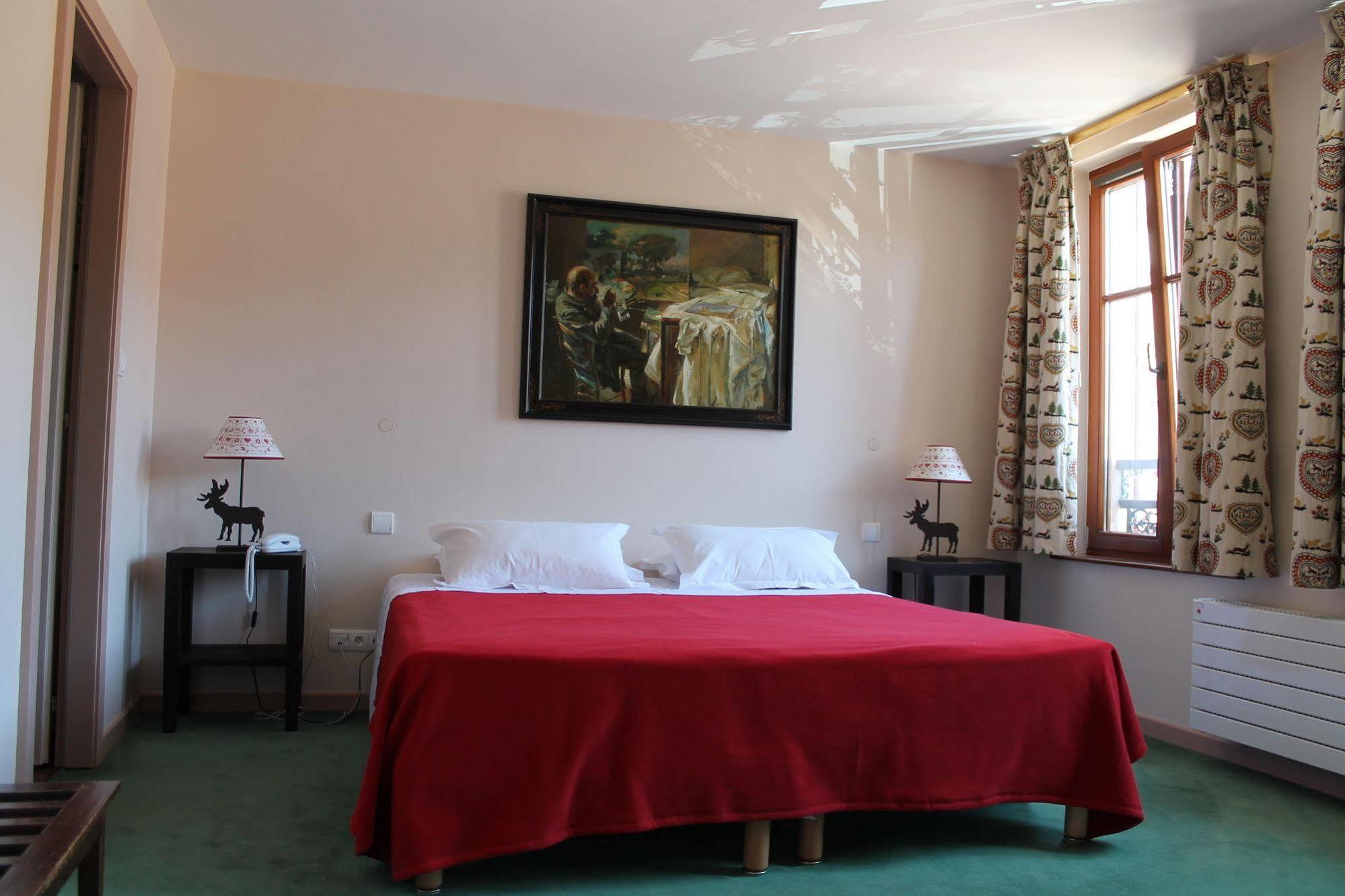 Les Cigognes Hotel Abreschviller ภายนอก รูปภาพ