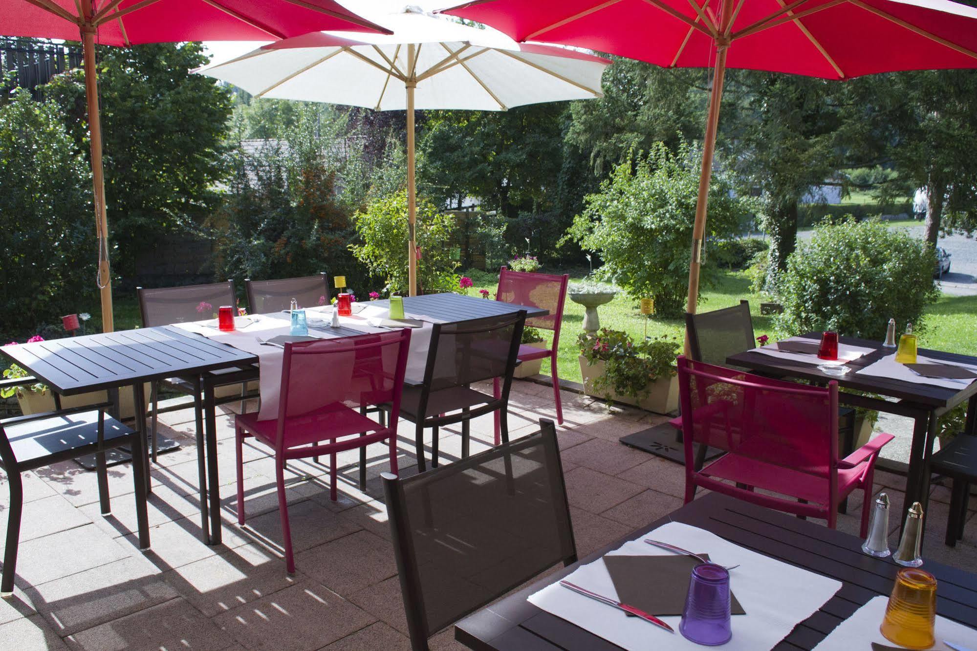 Les Cigognes Hotel Abreschviller ภายนอก รูปภาพ