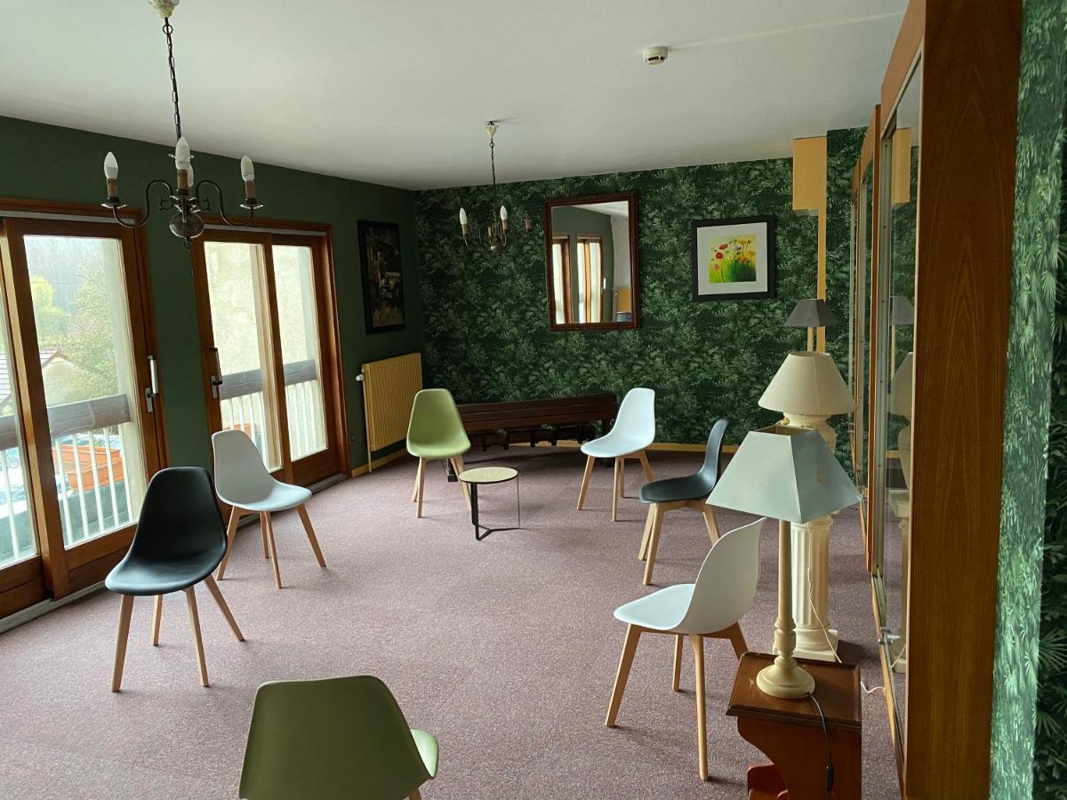 Les Cigognes Hotel Abreschviller ภายนอก รูปภาพ